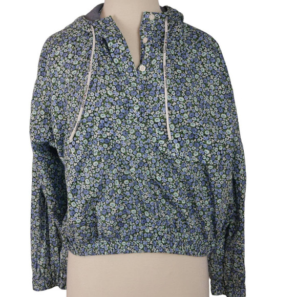 Tommy Hilfiger Tops - Tommy Hilfiger Blue Floral Cropped Cotton Hoodie Size Medium EUC
